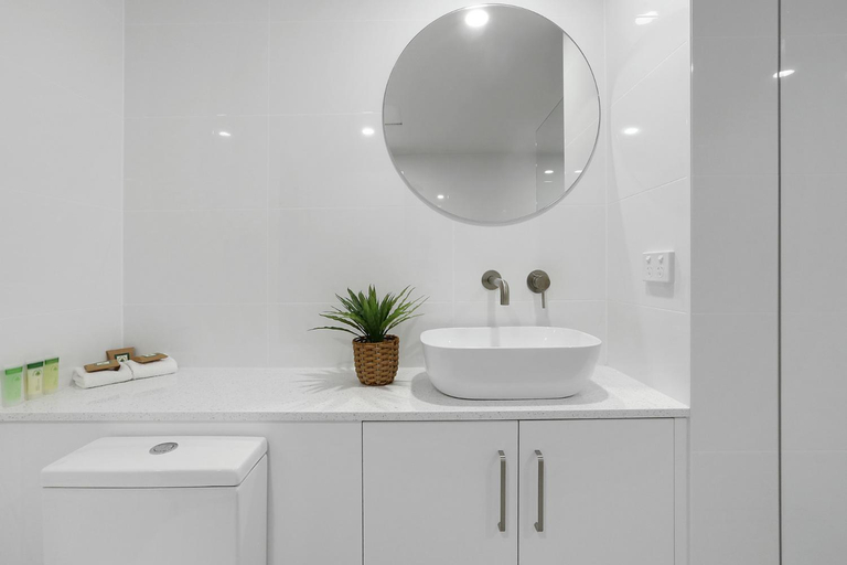 Bathroom 12