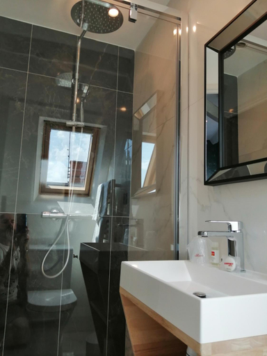 Bathroom 8
