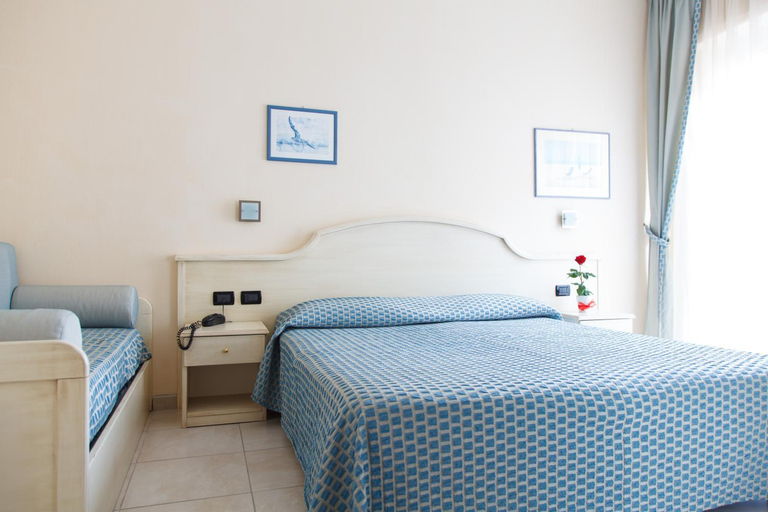 Bedroom 9