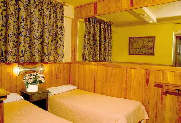Bedroom 3, Apartamentos Teneguia, Santa Cruz de Tenerife