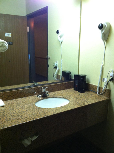 Bathroom 4