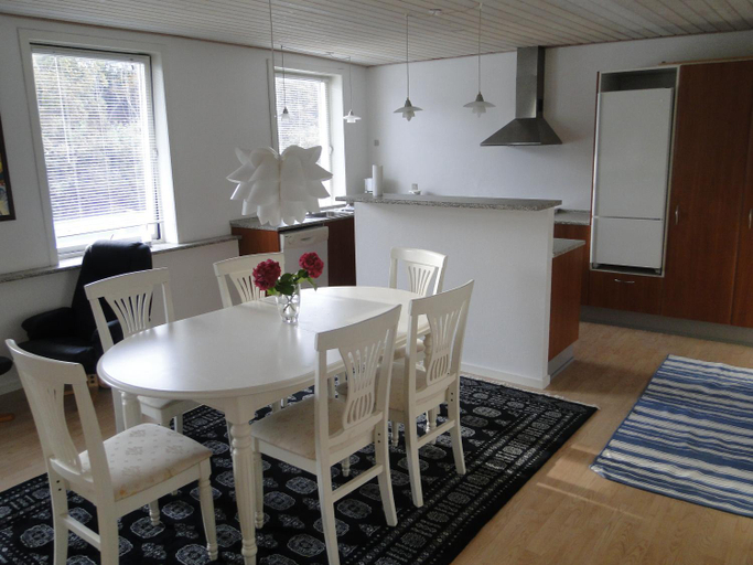 Others 5, Thinghuskroen, Thisted