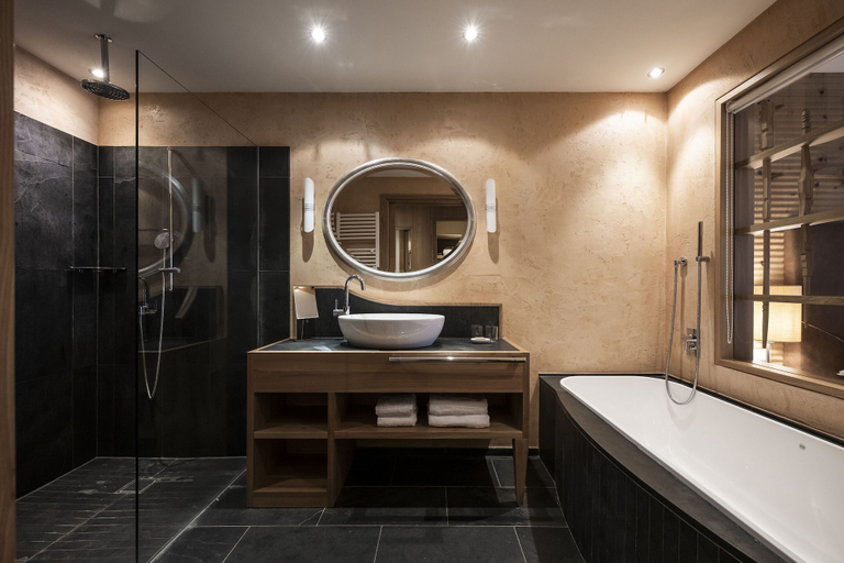 Bathroom 5, ADLER Balance, Bolzano