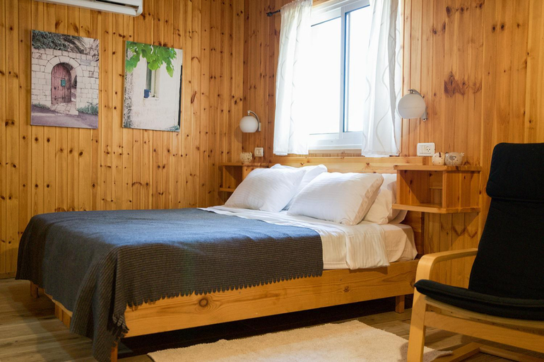 Bedroom 3, Naomi's B&B