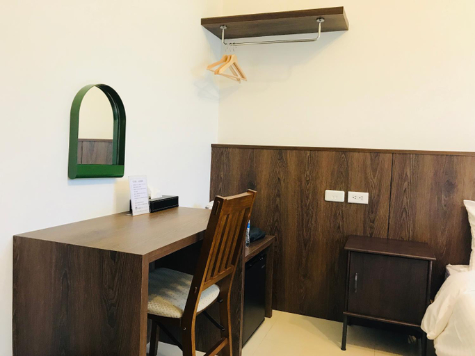 Others 5, Moo House, Yilan
