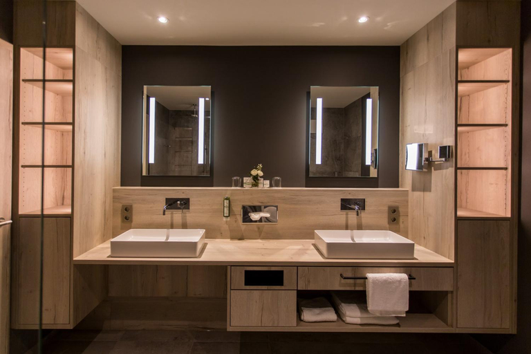 Bathroom 3, monte mare SAUNA-SPA-SPORTS-HOTEL, Mayen-Koblenz