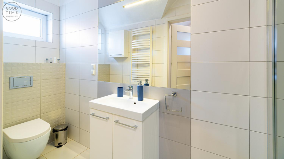 Bathroom 2, Apartamenty Kora Cieplice, Jelenia Góra City