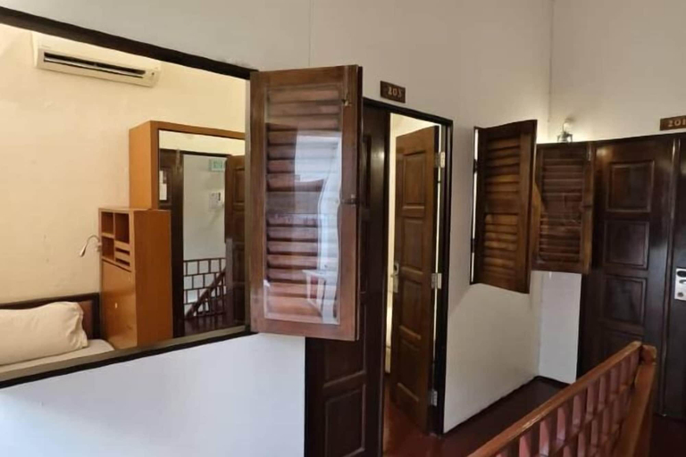 Bedroom 28