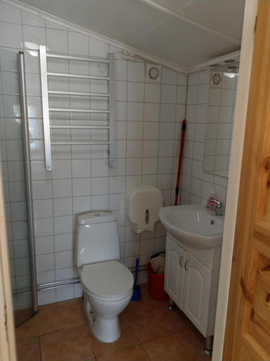 Bathroom 5, Kvarngarden Natur Resort, Borgholm