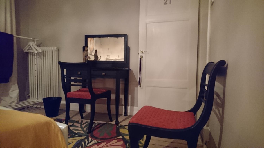 Others 3, The Garden Hill Hotel, Helsingborg