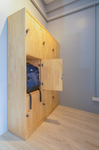 Others 5, Ekanake Hostel, Bangkok Noi