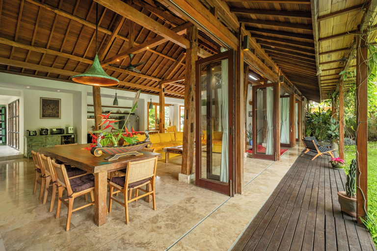 Food & Drinks, Private Pool Villa in ubud with Jungle View, Gianyar
