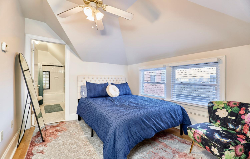 Bedroom 15