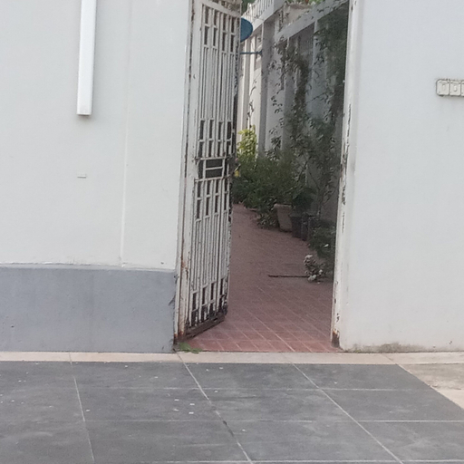 Exterior 5, Daddy cool apartment, Mjini