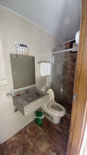 Bathroom 4, Perla De La Sabana, Corozal