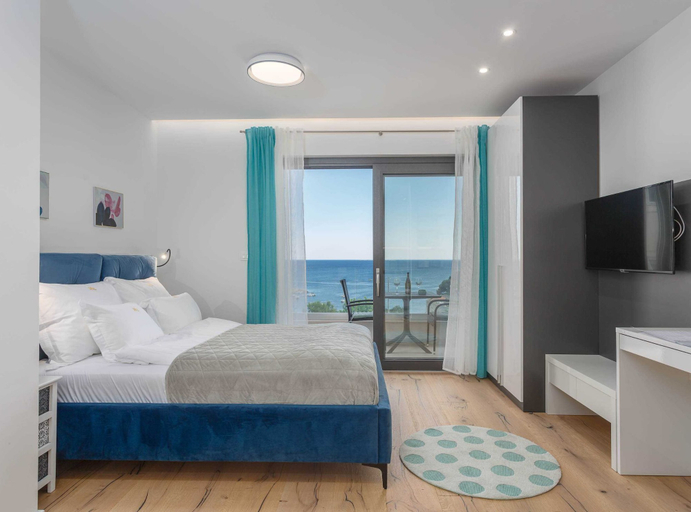 Bedroom 3, Luxury Beachfront Krk Apartments With Terrace, Krk