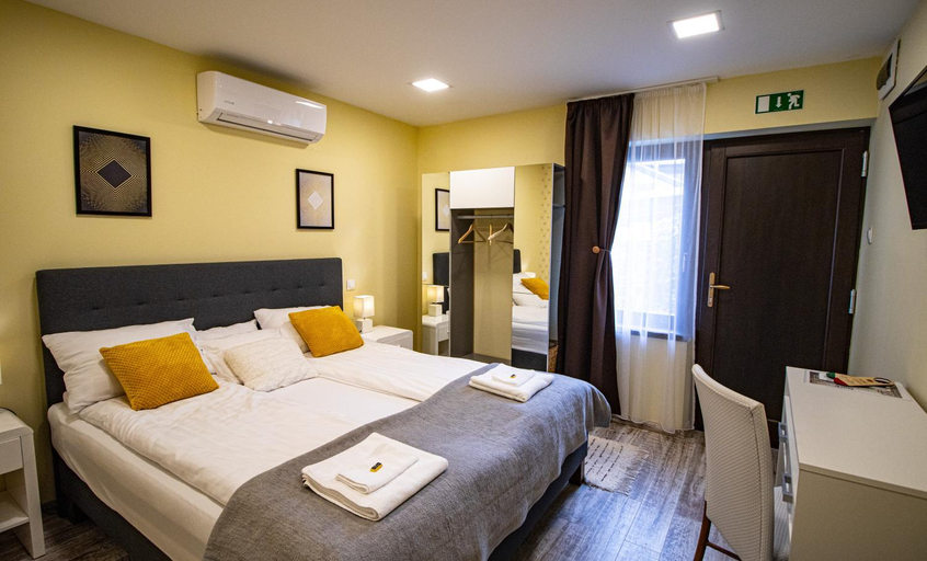 Guestroom, Fakapu Pince es Panzio, Tokaji