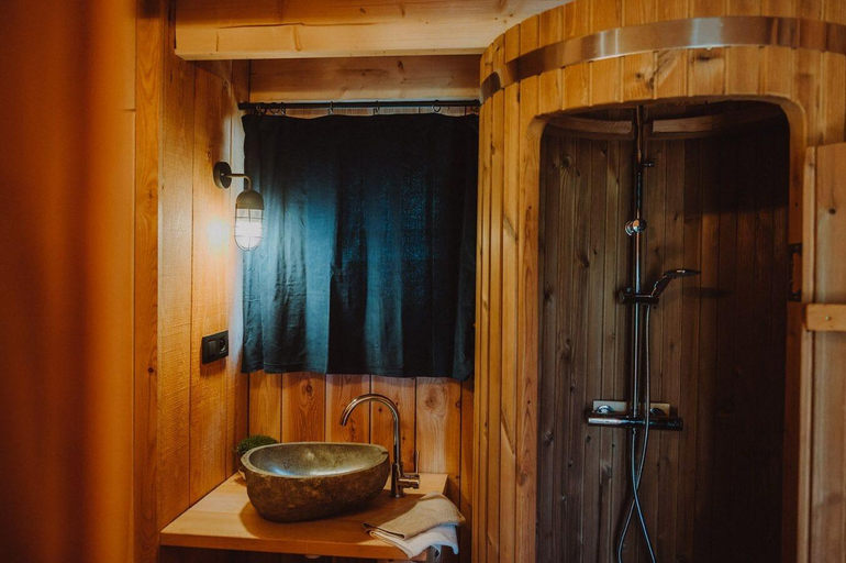 Sport & Beauty, Les Cabanes Du Dauphina, Hautes-Alpes