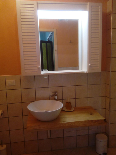 Bathroom 5, Terre di creta...per sognare, Pisa