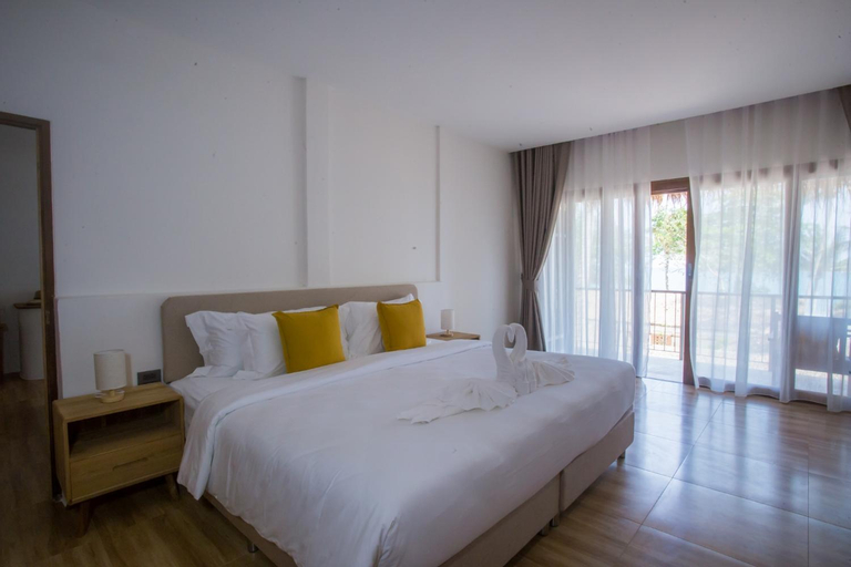 Bedroom 13