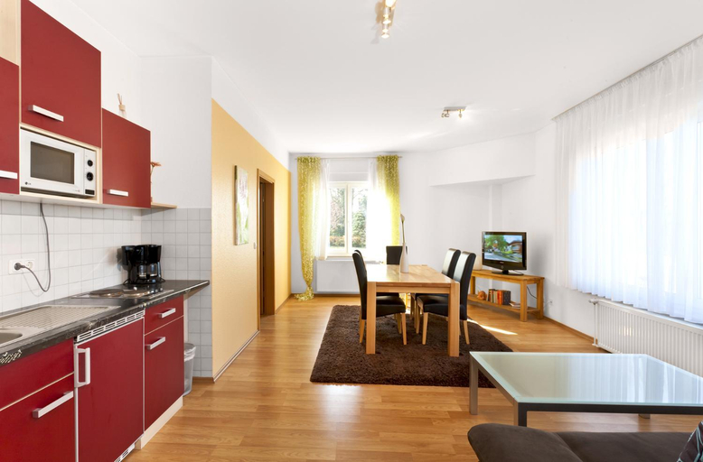 Others 4, Hotel Alter Giebel, Bottrop