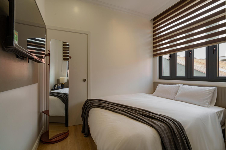 Bedroom 8
