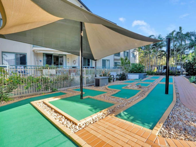 Sport & Beauty 5, Ocean Front Escape on Palm Beach, Gold Coast