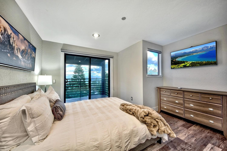 Bedroom 2, LUXE 15 Blue Diamond Lodge Lake Tahoe Hot Tub, Douglas