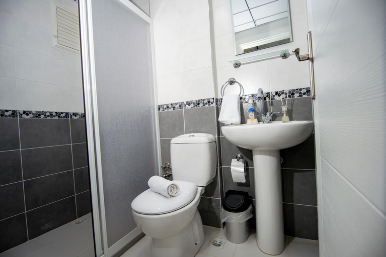 Others 5, ARNEY SUİTES, Merkez