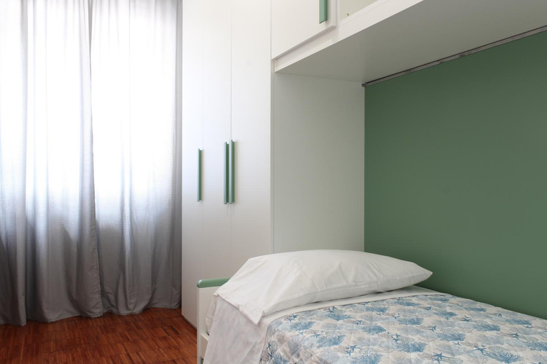 Bedroom 15