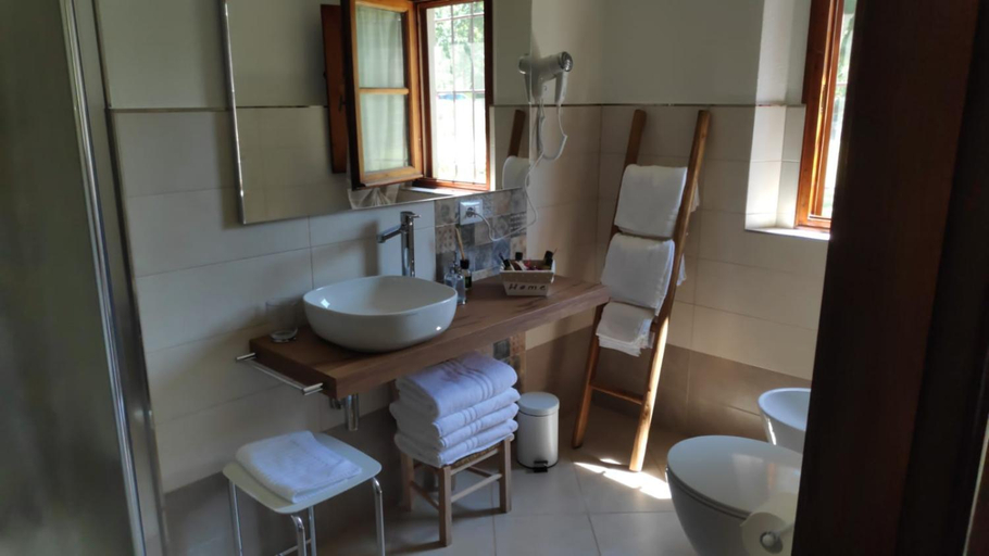 Bathroom 5, B&B Casalisa, Florence