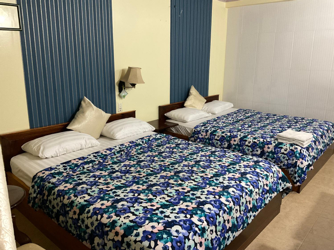 Bedroom 13