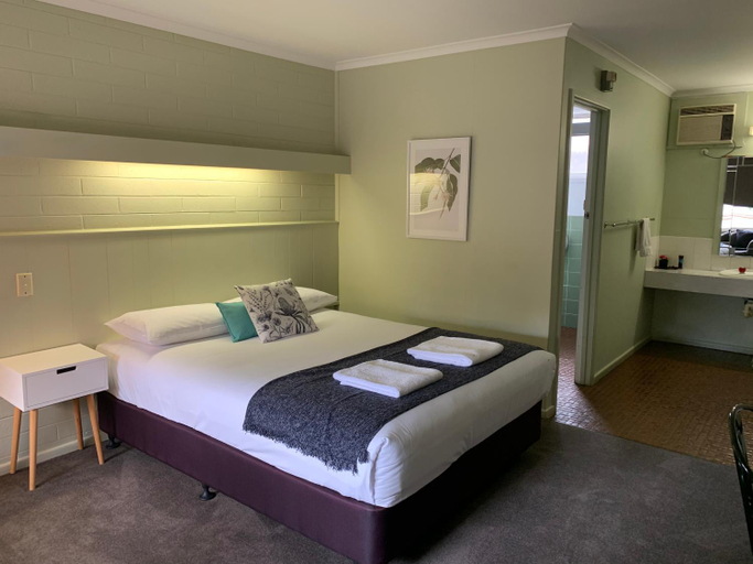 Bedroom 10