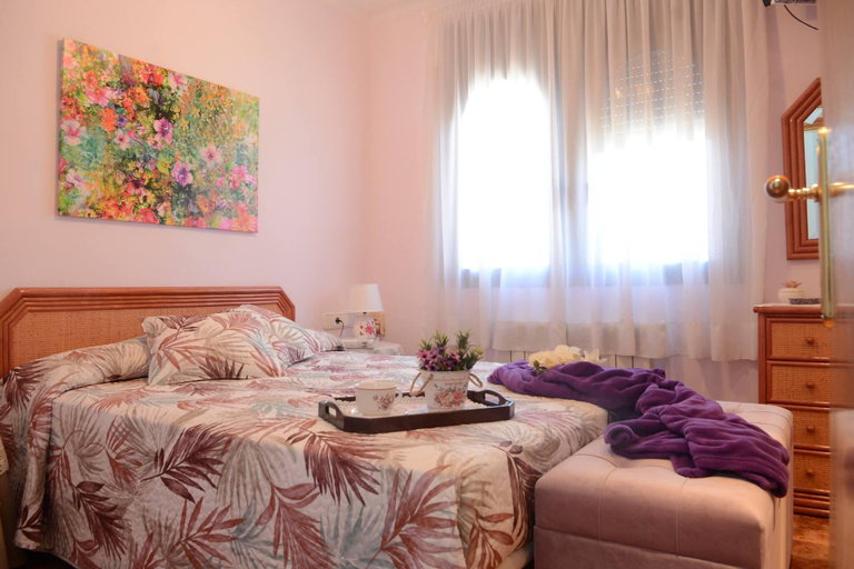 Bedroom 3, Villa Casa Vacances Per Families Chalet Casa Rural, Tarragona