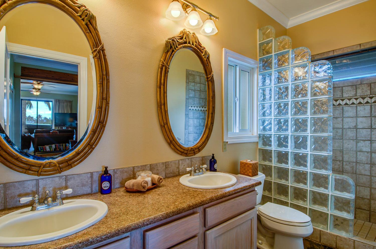 Bathroom 4, Hideaway Cove Poipu Beach, Kauai
