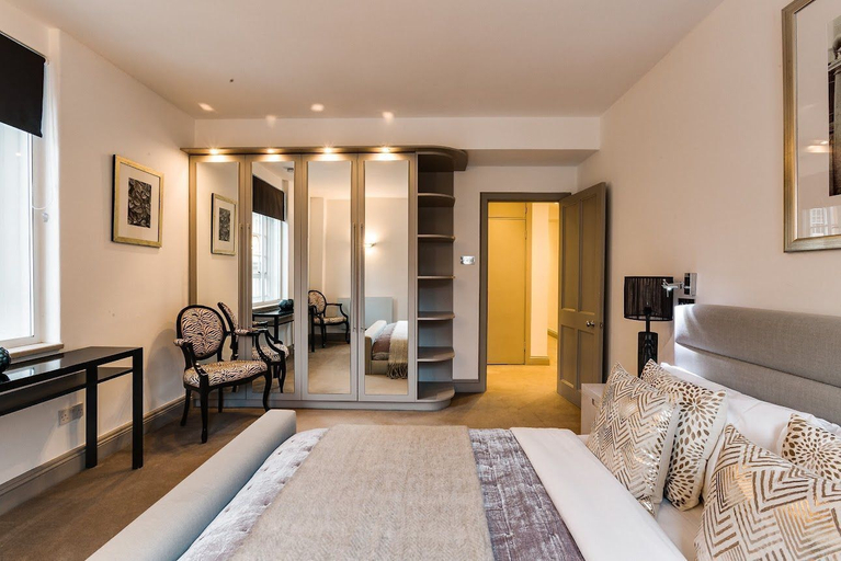 Others 4, Luxury 2 Bed Chelsea Knightsbridge Horizon, London