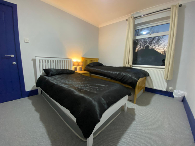 Others 5, Harewood Lodge - Single and Double Rooms Self Serve Apartment, Cambridgeshire
