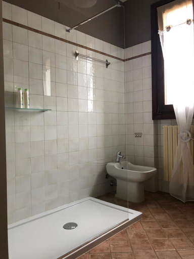 Others 5, Casa 774, Brescia