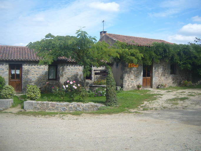 5, la raymondiere, Deux-Sèvres