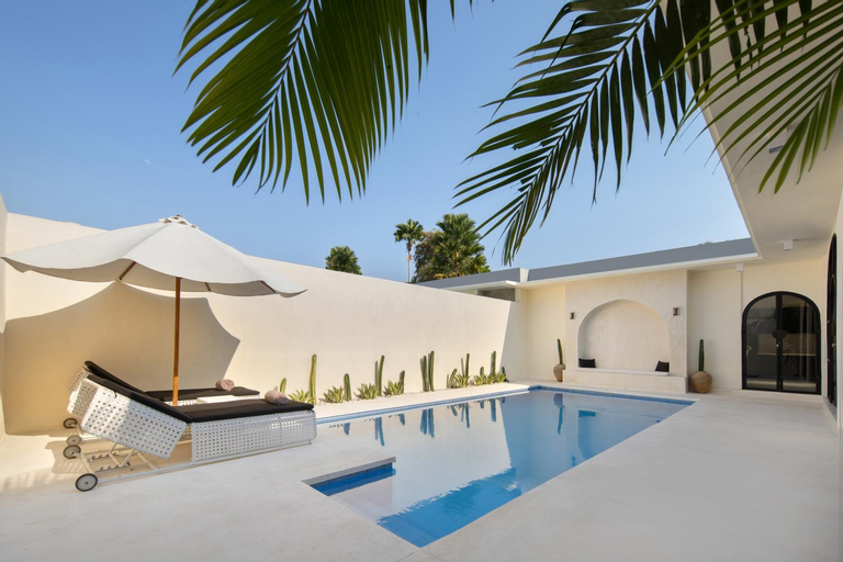 Swimming Pool 2