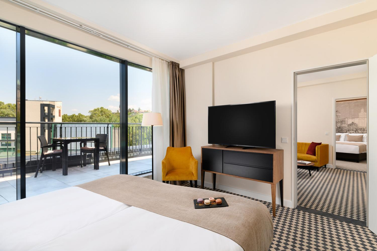Bedroom 3, Grand Hotel Esztergom, Esztergom
