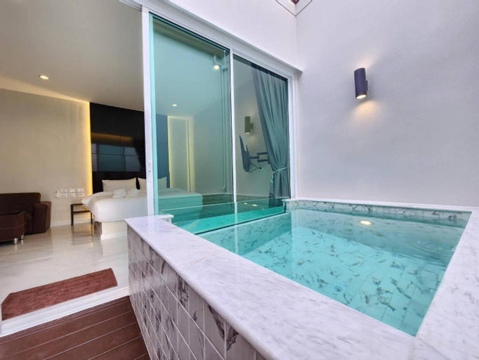 Bathroom 5