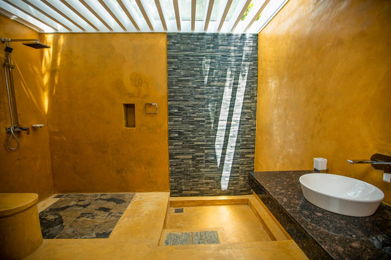 Bathroom 5, Liyya Water Villas, Dambulla