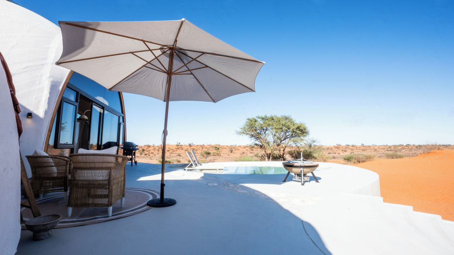 Others 3, Reverie Kalahari Pod, Mariental Rural
