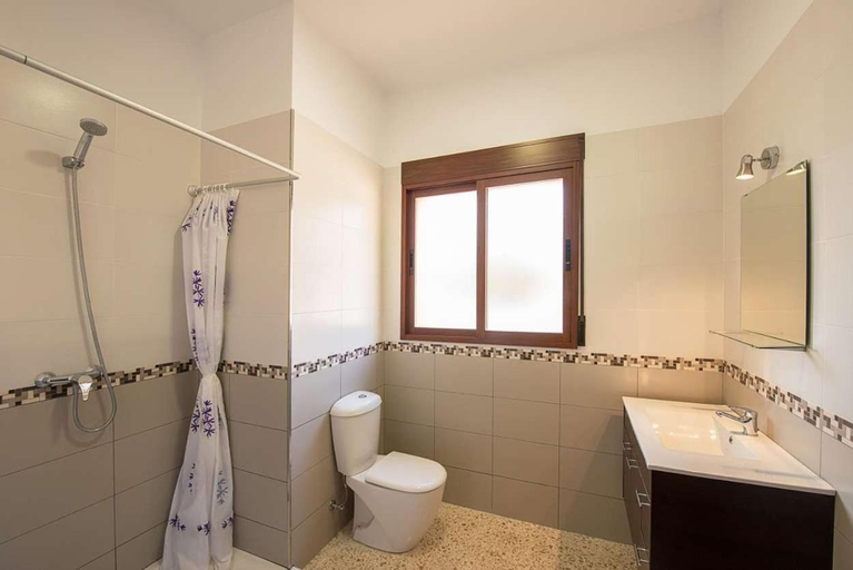 Bathroom 3, Villa Ambar - PlusHolidays, Alicante