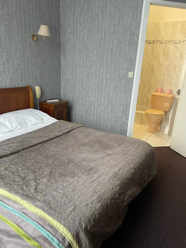 Bedroom 3, Hôtel le Beau Site la Poularde Restaurant, Loiret
