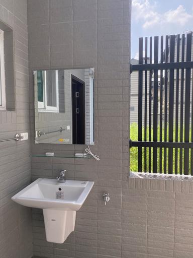 Bathroom 4, Orange Homestay, Kaohsiung
