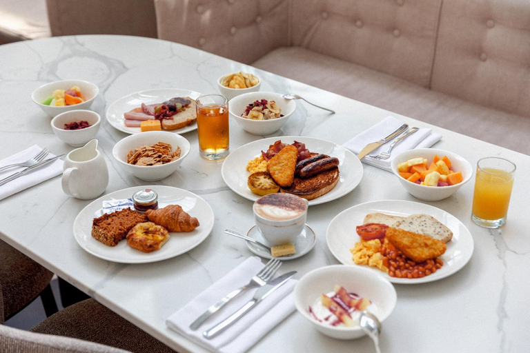 Food & Drinks 9
