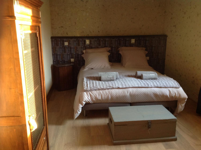 Bedroom 1, Le Moulin de Chareau, Indre-et-Loire
