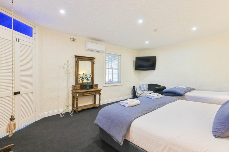 Bedroom 6